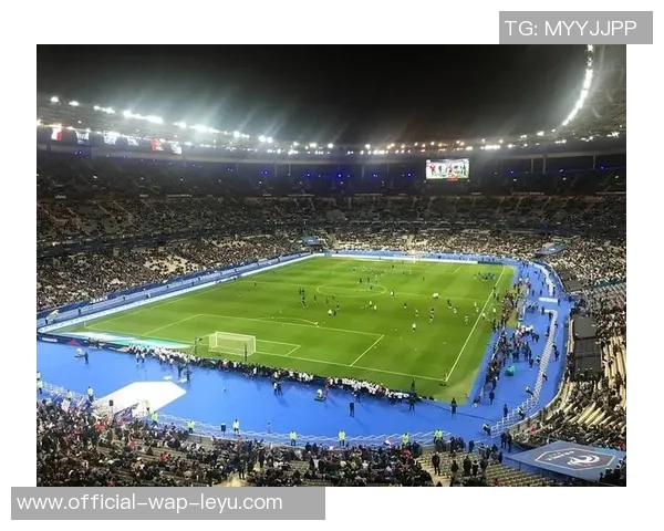 室内足球队的热情与团结：打造属于我们的绿色竞技场